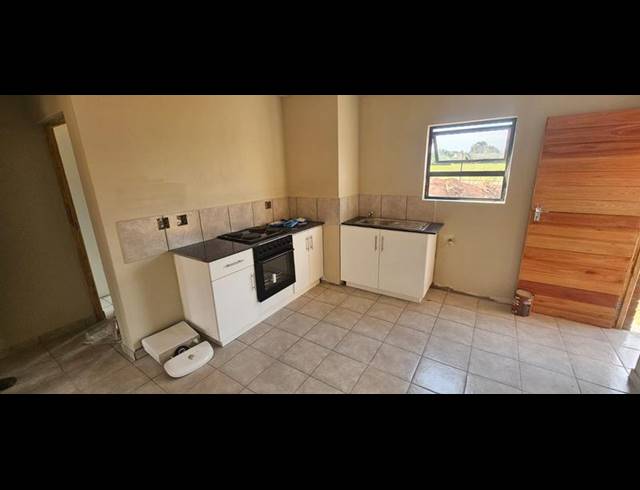 2 BEDROOM PROPERTY TO RENT IN MEYERTON CENTRAL
